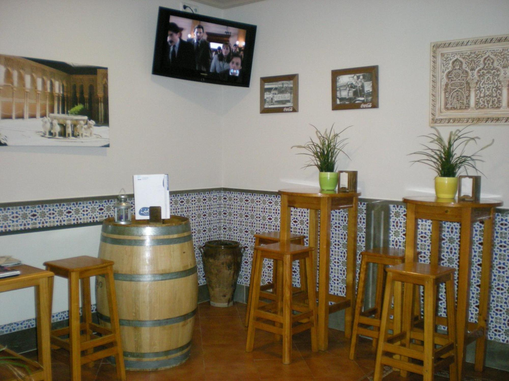 Hotel Labella Maria à Pinos Genil Extérieur photo