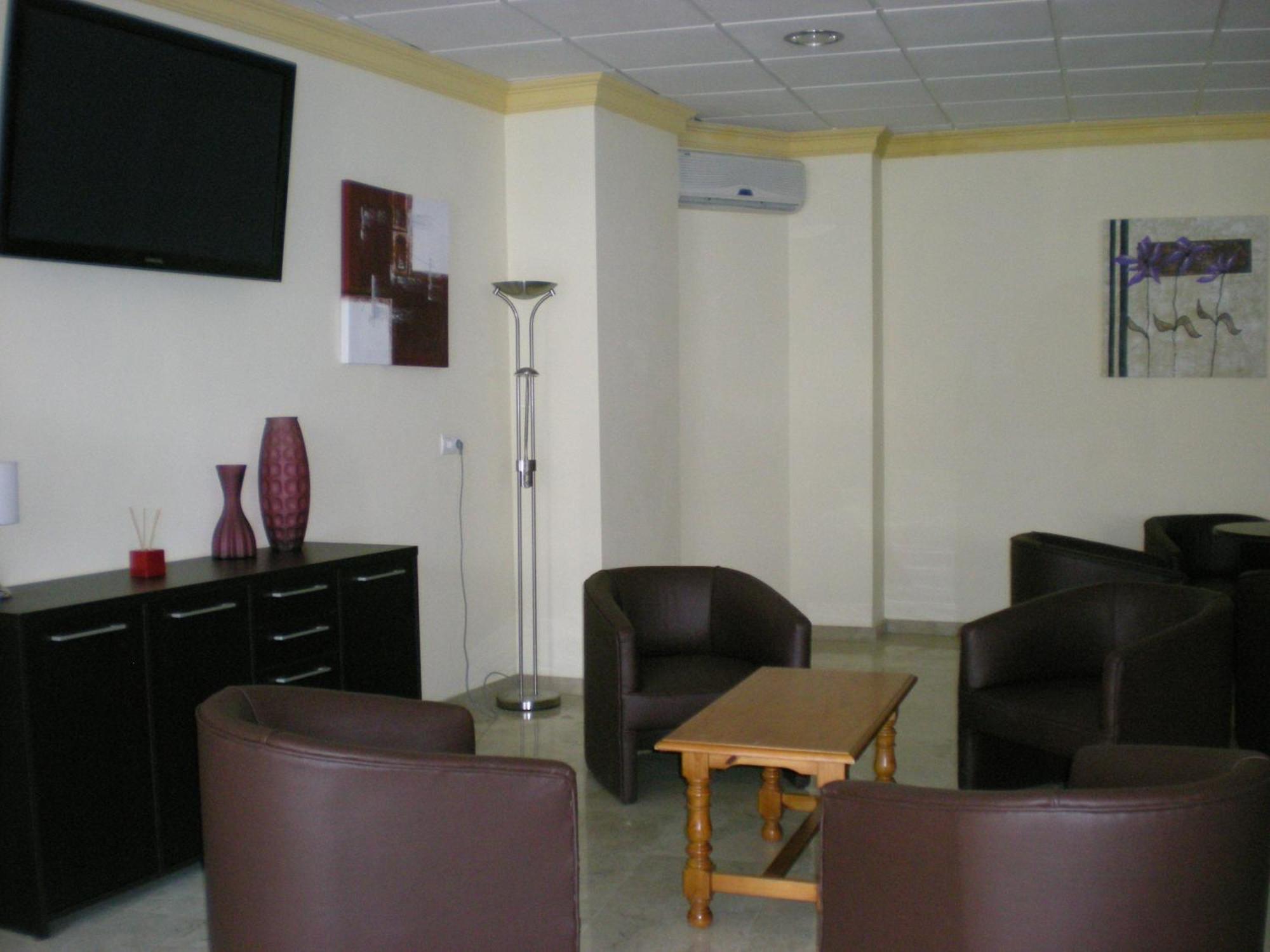 Hotel Labella Maria à Pinos Genil Extérieur photo
