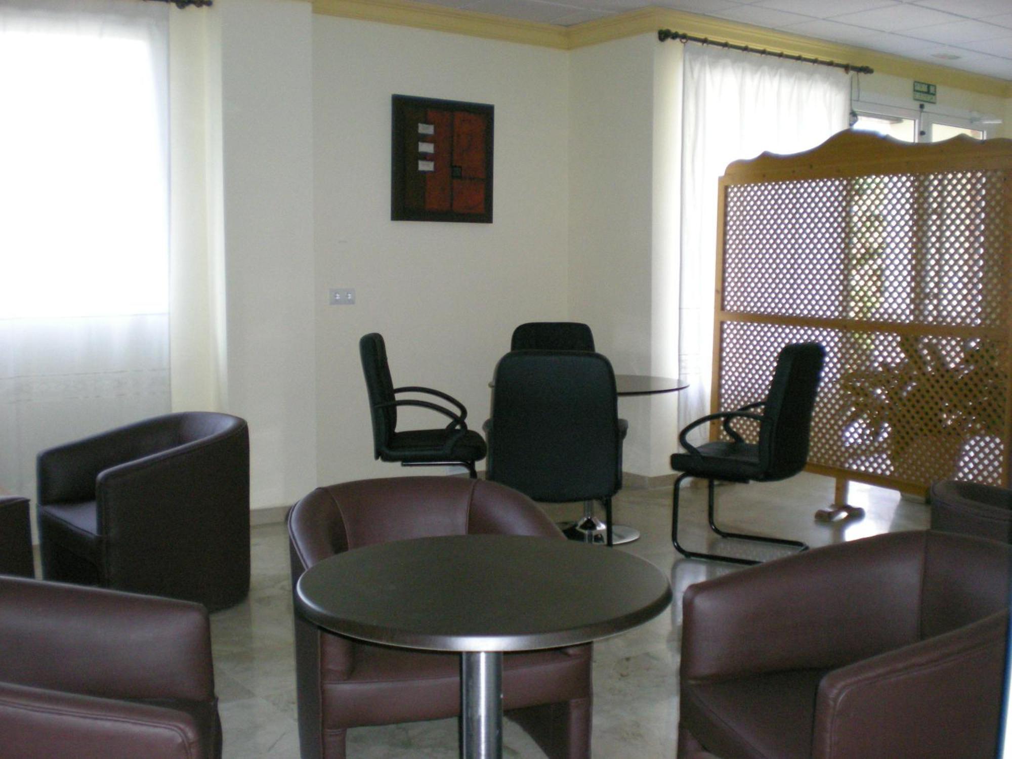 Hotel Labella Maria à Pinos Genil Extérieur photo