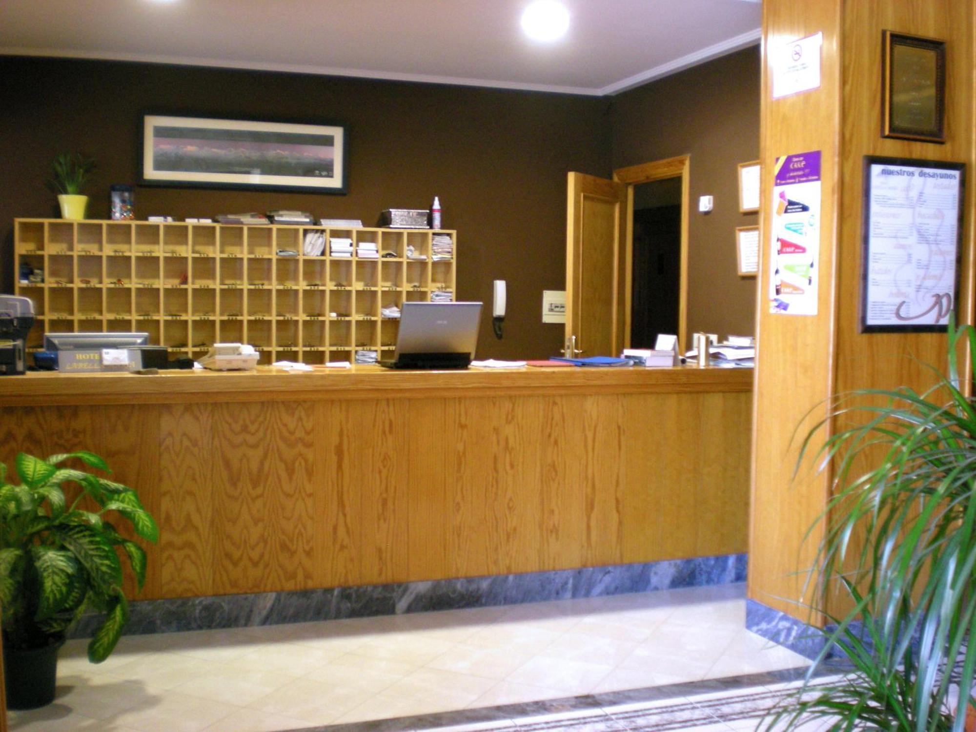Hotel Labella Maria à Pinos Genil Extérieur photo