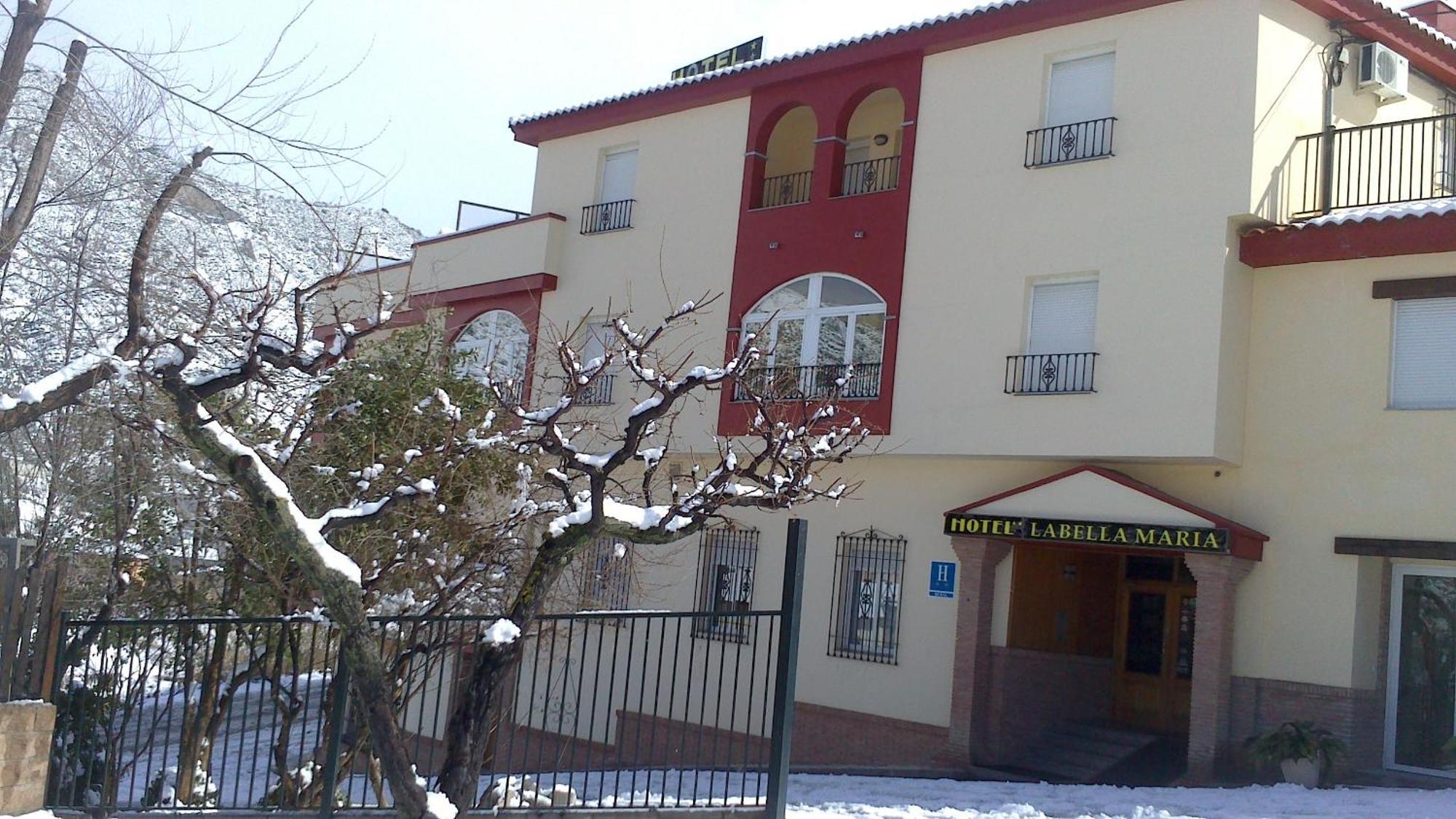 Hotel Labella Maria à Pinos Genil Extérieur photo